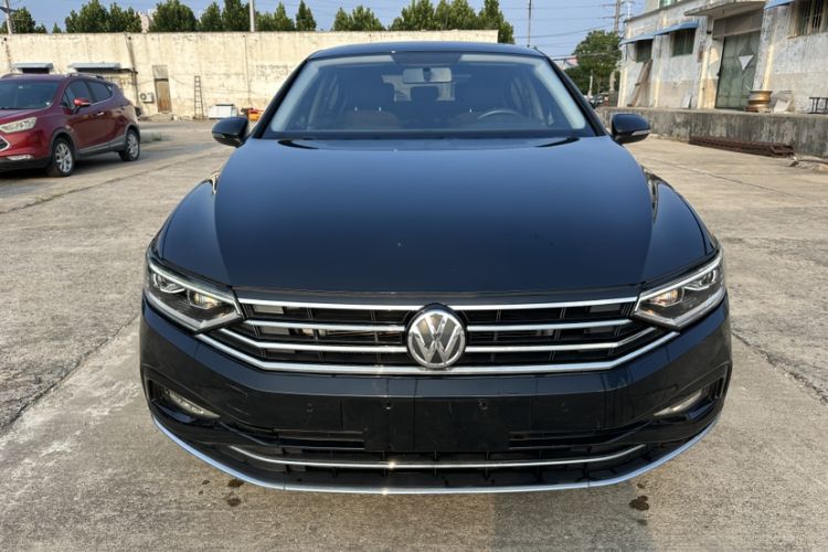 Used Volkswagen Magotan 2020 280TSI DSG Comfort Edition Exterior 2