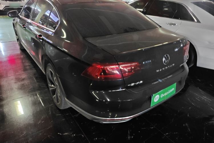 Used Volkswagen Magotan 2020 330TSI DSG Luxury Edition Exterior 2