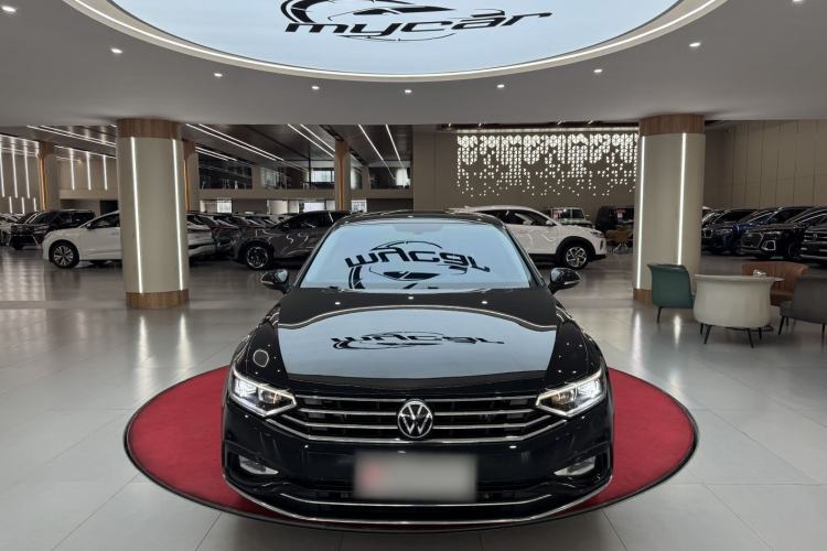 Used Volkswagen Magotan 2020 330TSI DSG Leading Model Exterior 2