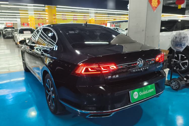 Used Volkswagen Magotan 2020 330TSI DSG Leading Model Exterior 2