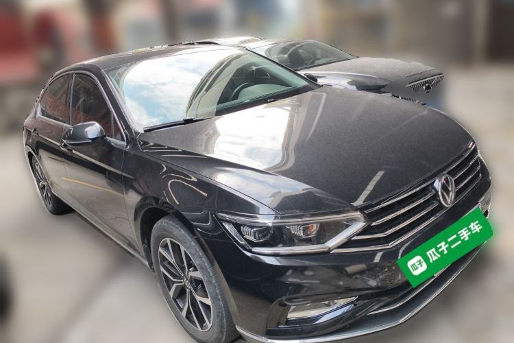 Used Volkswagen Magotan 2020 330TSI DSG Leading Model Exterior 2