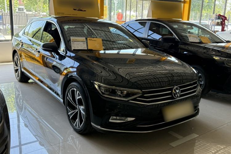 Used Volkswagen Magotan 2020 330TSI DSG Luxury Edition Exterior 2