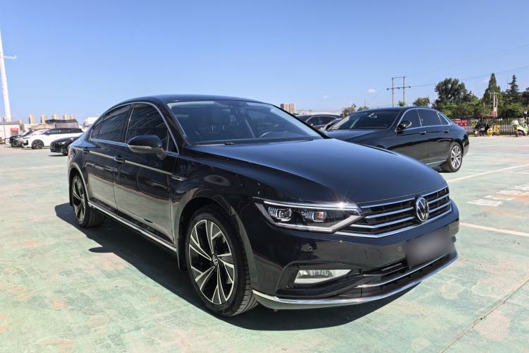 Used Volkswagen Magotan 2020 330TSI DSG Luxury Edition Exterior 2