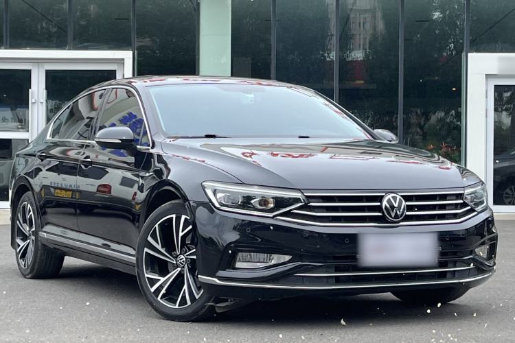 Used Volkswagen Magotan 2020 330TSI DSG Luxury Edition Exterior 2