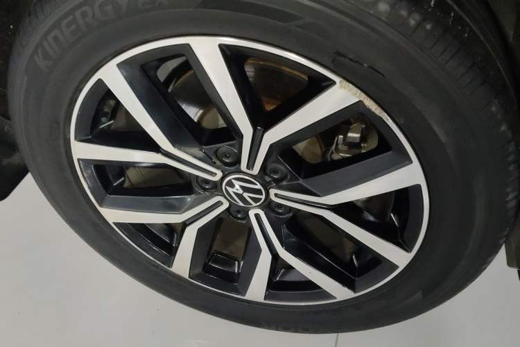 Used Volkswagen Magotan 2020 330TSI DSG Leading Model Exterior 2