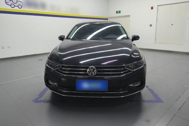 Used Volkswagen Magotan 2020 330TSI DSG Leading Model Exterior 2
