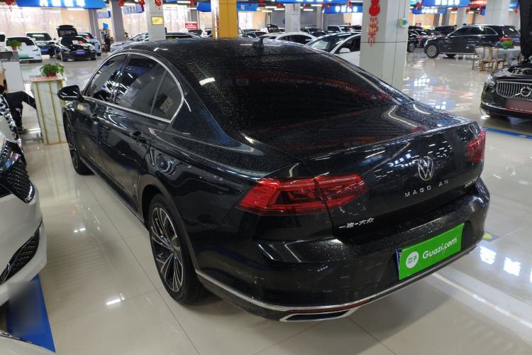 Used Volkswagen Magotan 2020 330TSI DSG Luxury Edition Exterior 2