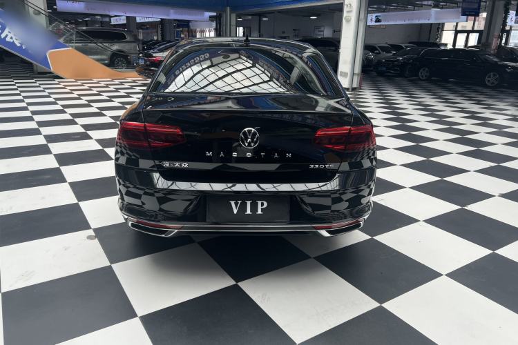 Used Volkswagen Magotan 2020 330TSI DSG Leading Model Exterior 2