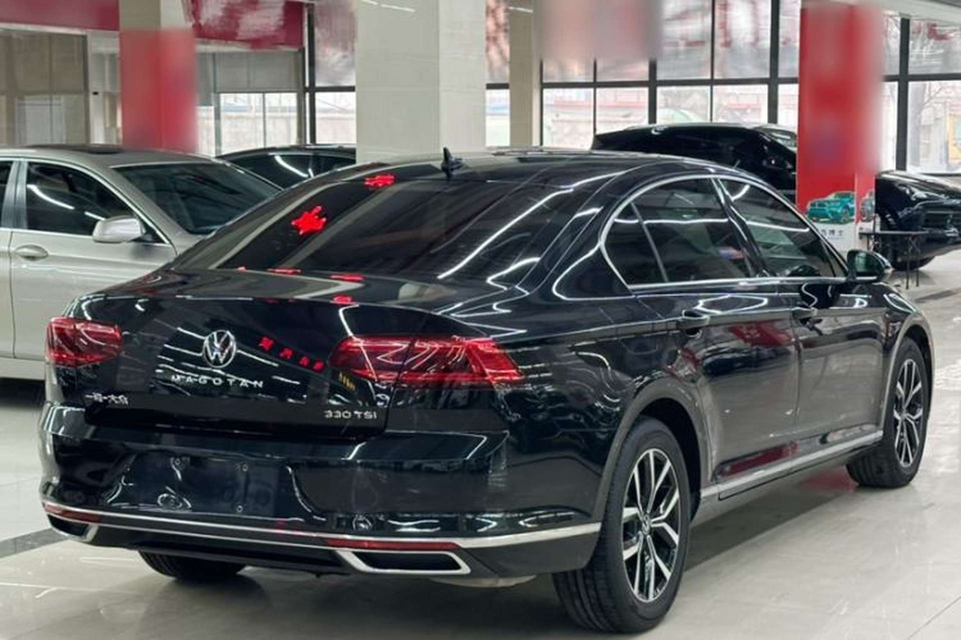 Used Volkswagen Magotan 2020 330TSI DSG Leading Model Exterior 2