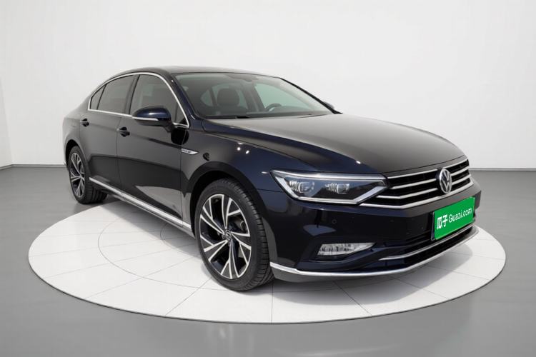 Used Volkswagen Magotan 2020 330TSI DSG Luxury Edition Exterior 2