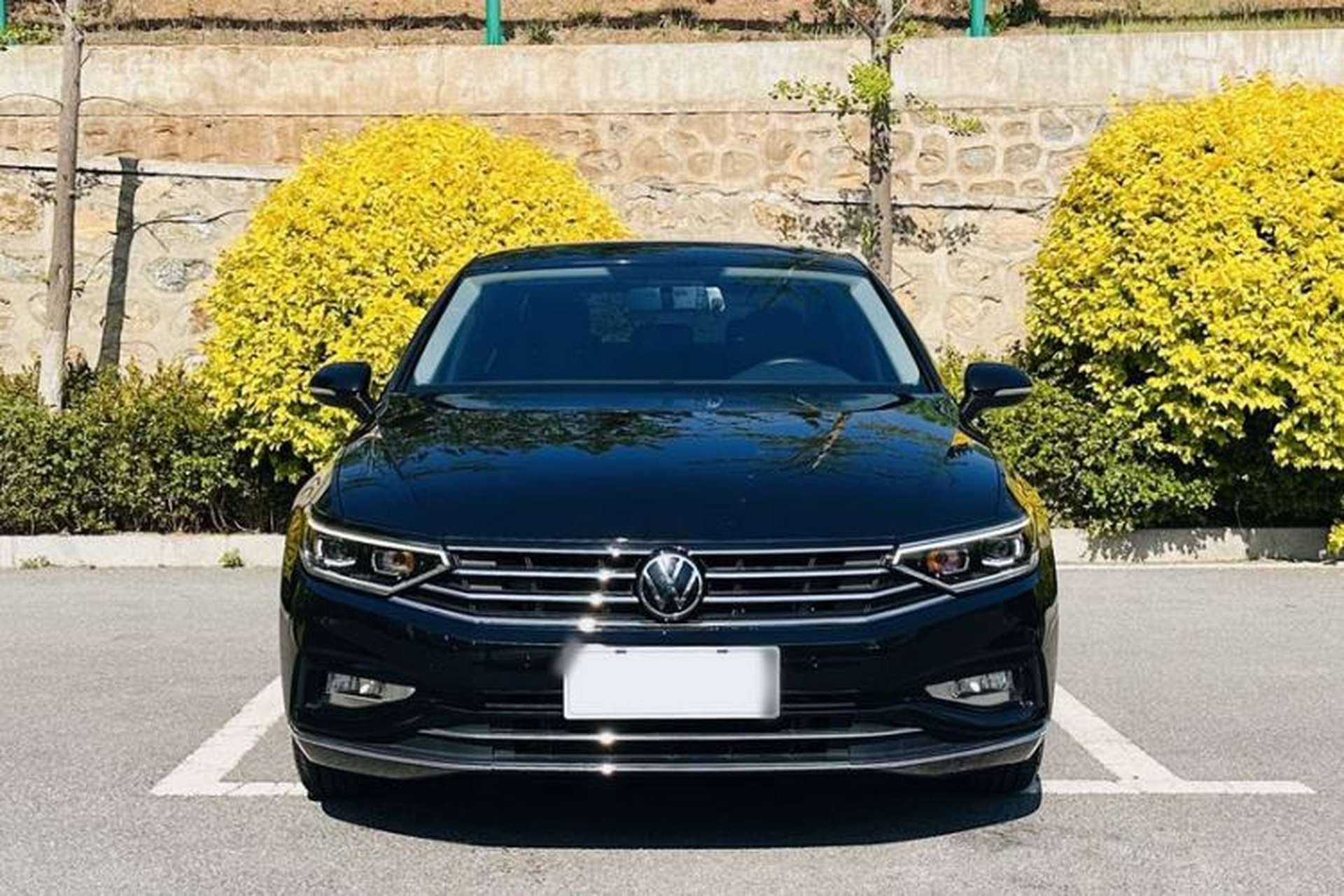 Used Volkswagen Magotan 2020 280TSI DSG Comfort Edition Exterior 2