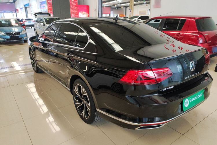 Used Volkswagen Magotan 2020 330TSI DSG Luxury Edition Exterior 2
