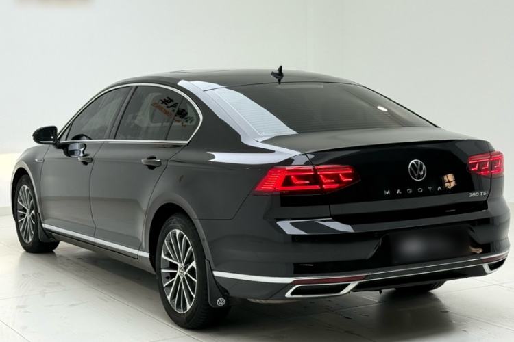 Used Volkswagen Magotan 2020 380TSI DSG Luxury Version Exterior 3