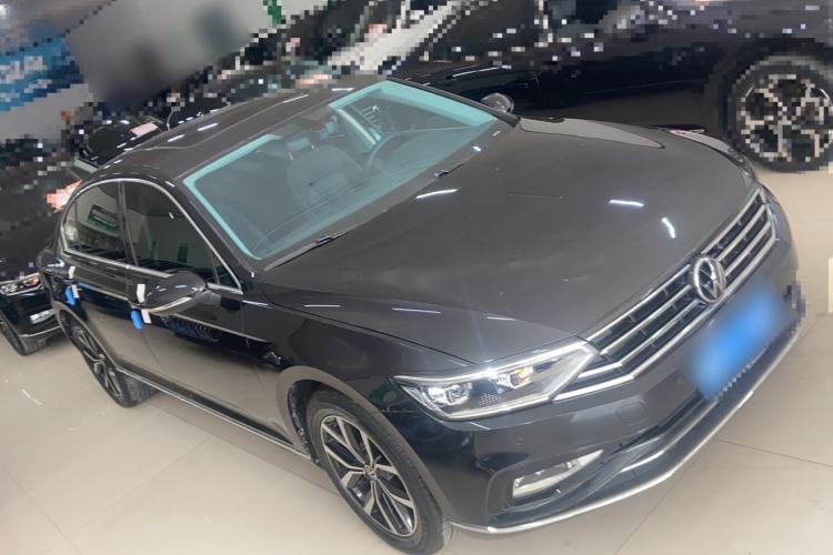 Used Volkswagen Magotan 2020 330TSI DSG Leading Model Exterior 3