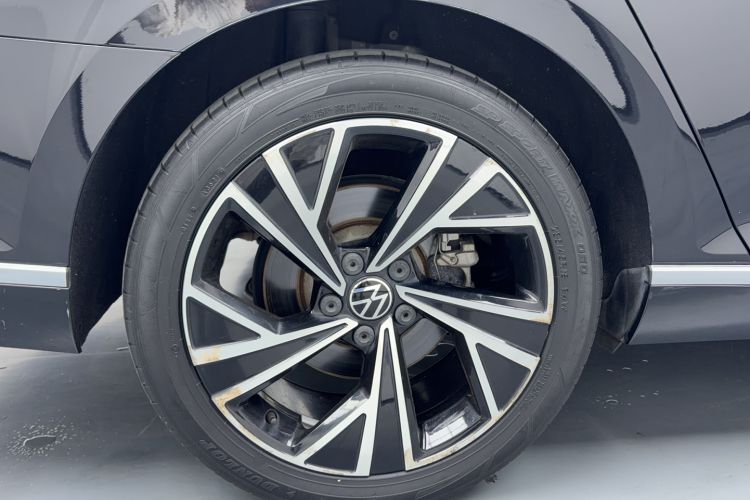 Used Volkswagen Magotan 2020 330TSI DSG Luxury Edition Exterior 3