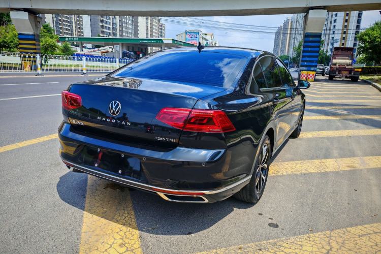 Used Volkswagen Magotan 2020 330TSI DSG Leading Model Exterior 3