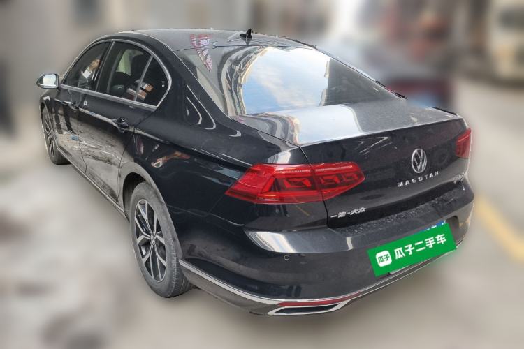 Used Volkswagen Magotan 2020 330TSI DSG Leading Model Exterior 3
