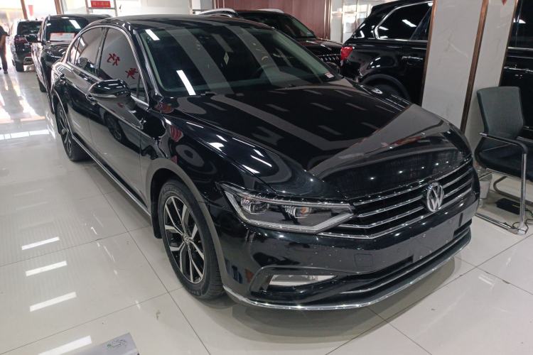 Used Volkswagen Magotan 2020 330TSI DSG Leading Model Exterior 3