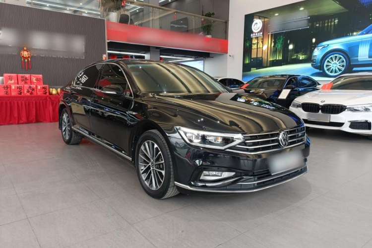 Used Volkswagen Magotan 2020 330TSI DSG Luxury Edition Exterior 3