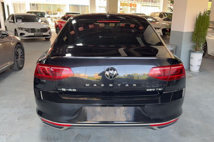 Used Volkswagen Magotan 2020 280TSI DSG Comfort Edition Exterior 3
