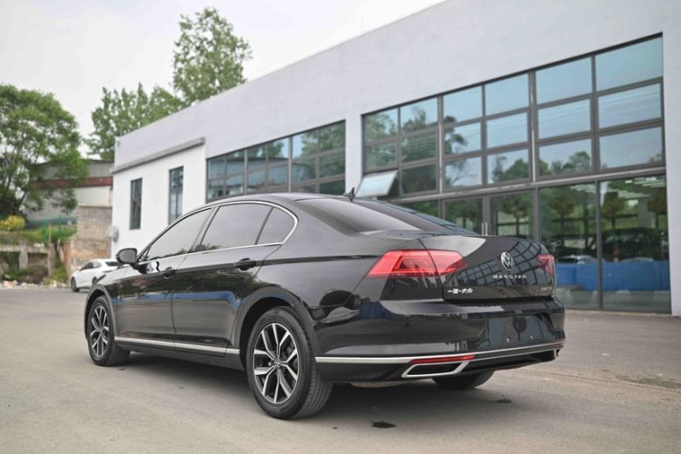Used Volkswagen Magotan 2020 330TSI DSG Leading Model Exterior 3
