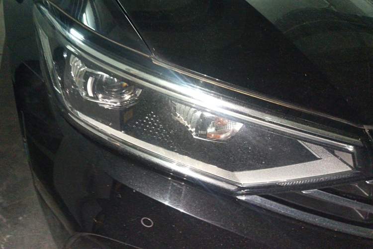 Used Volkswagen Magotan 2020 330TSI DSG Leading Model Exterior 3