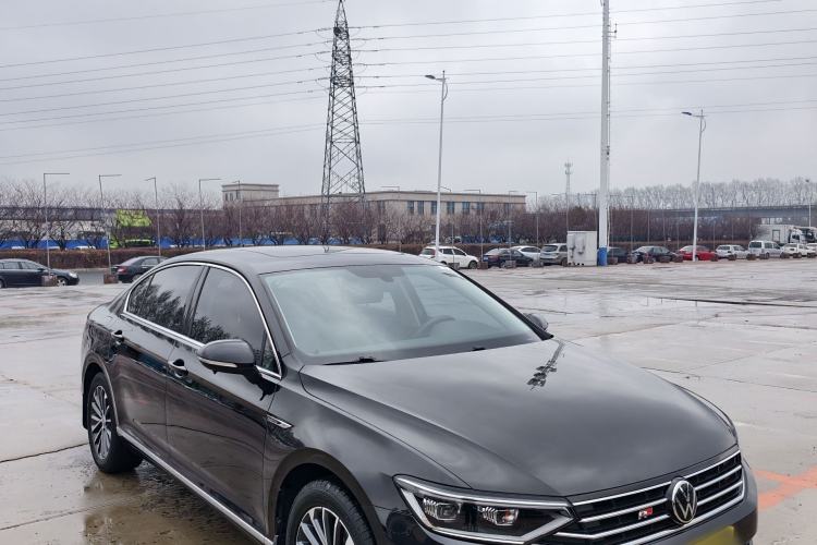 Used Volkswagen Magotan 2020 330TSI DSG Luxury Edition Exterior 3