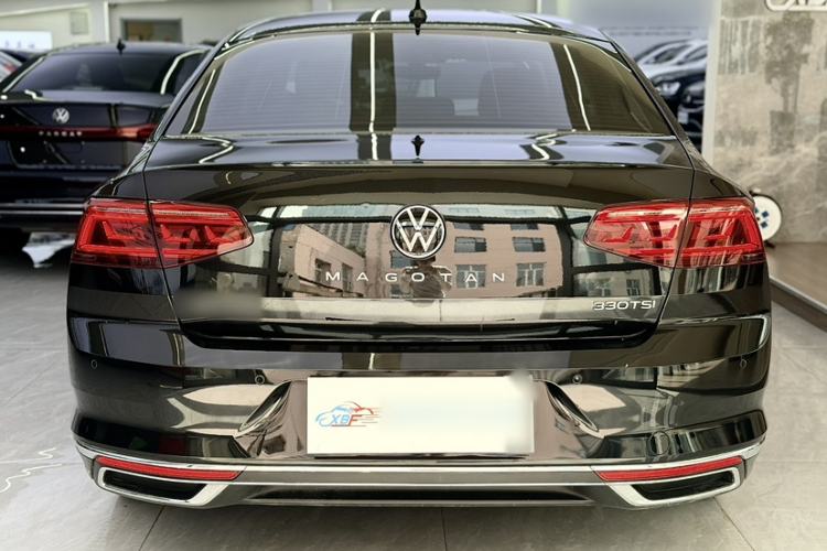 Used Volkswagen Magotan 2020 330TSI DSG Luxury Edition Exterior 4
