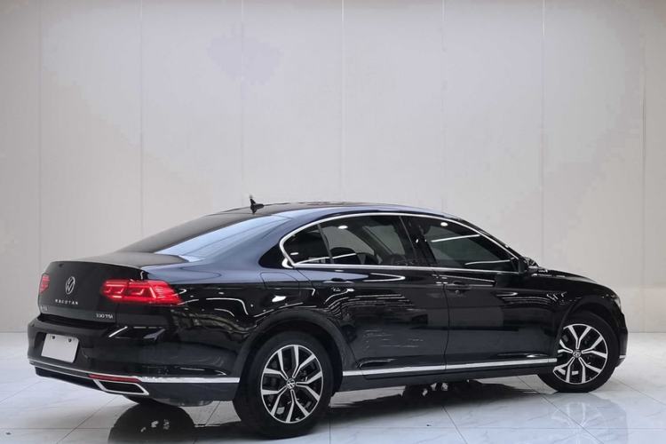Used Volkswagen Magotan 2020 330TSI DSG Leading Model Exterior 4