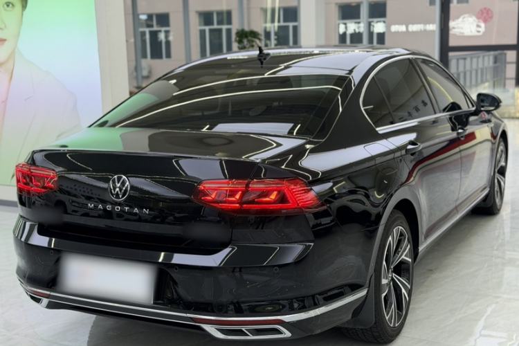 Used Volkswagen Magotan 2020 330TSI DSG Luxury Edition Exterior 4