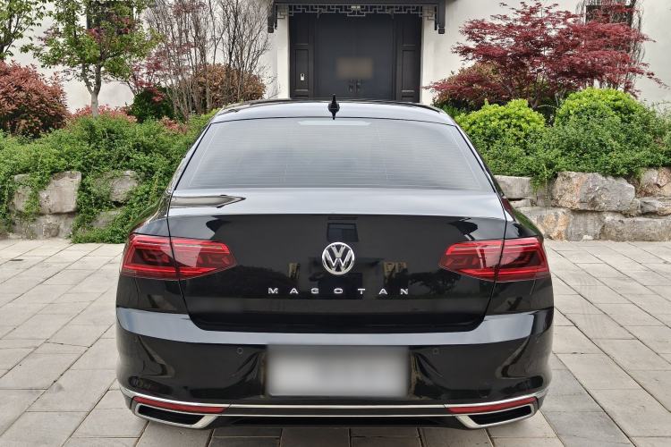Used Volkswagen Magotan 2020 330TSI DSG Leading Model Exterior 4