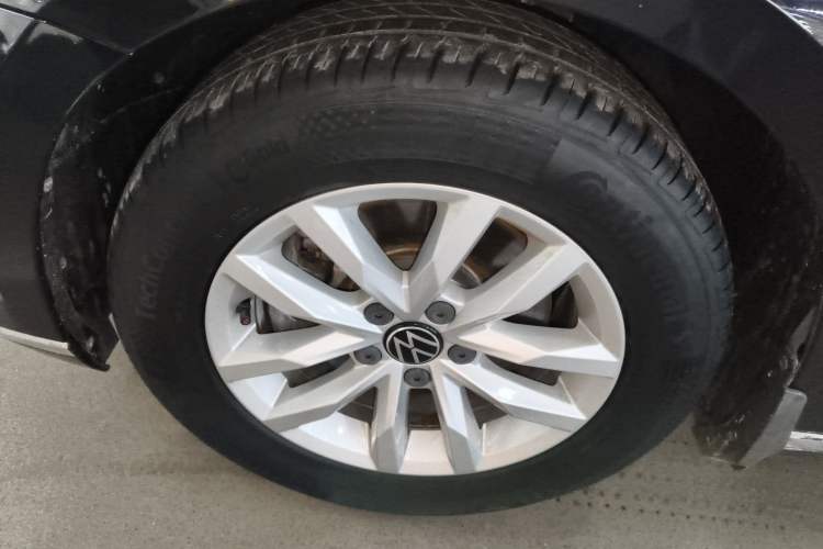 Used Volkswagen Magotan 2020 280TSI DSG Comfort Edition Exterior 4