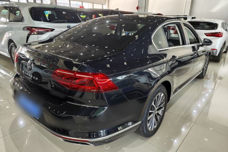 Used Volkswagen Magotan 2020 330TSI DSG Luxury Edition Exterior 4