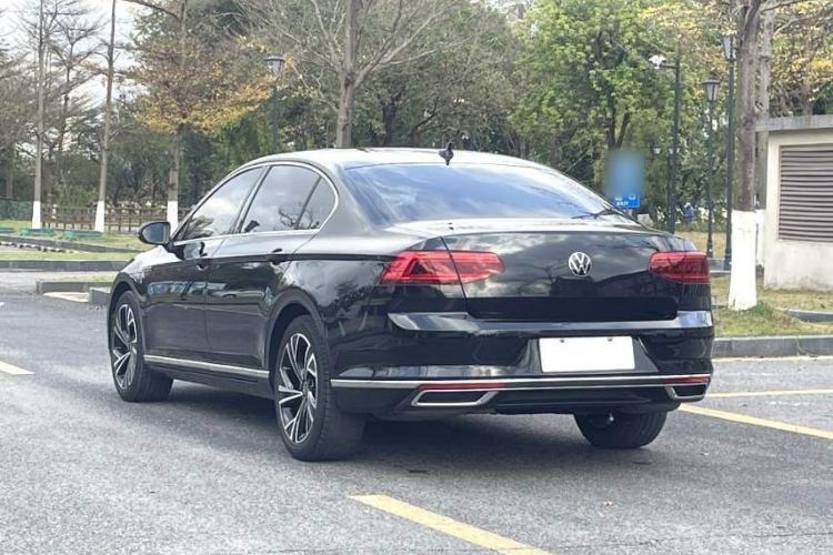 Used Volkswagen Magotan 2020 330TSI DSG Luxury Edition Exterior 4