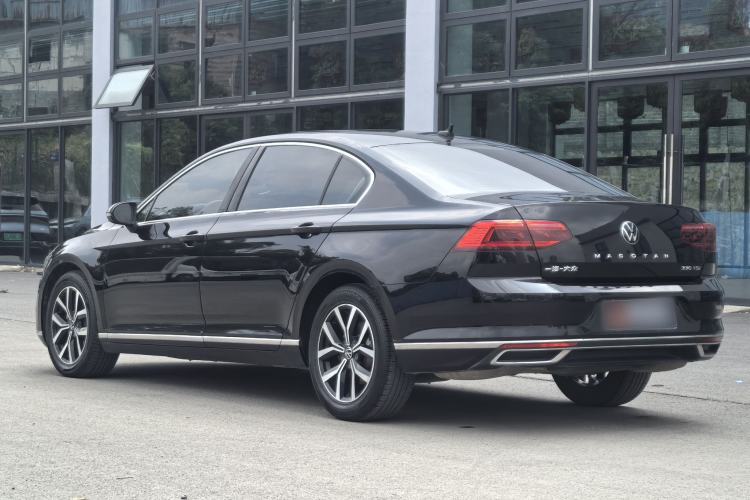 Used Volkswagen Magotan 2020 330TSI DSG Leading Model Exterior 4