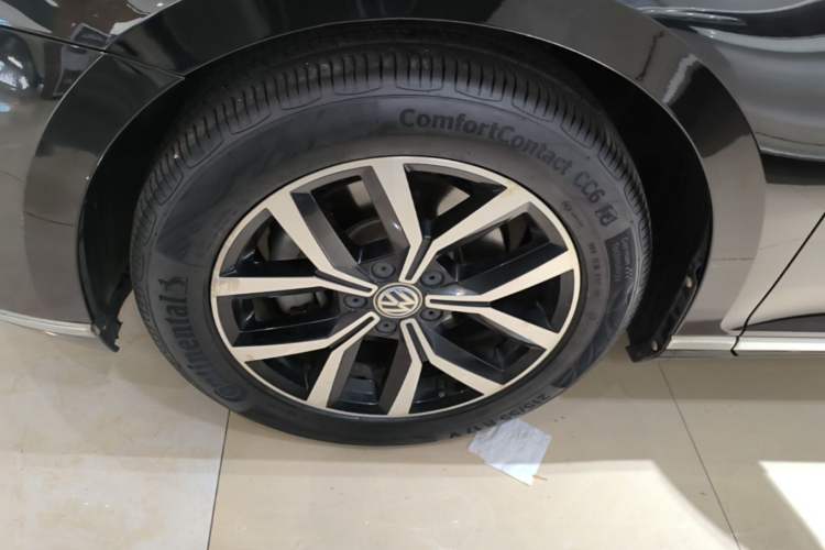 Used Volkswagen Magotan 2020 330TSI DSG Leading Model Exterior 4