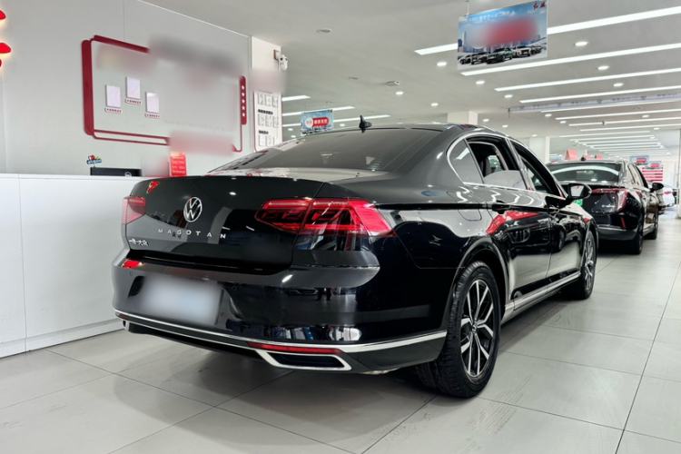 Used Volkswagen Magotan 2020 330TSI DSG Leading Model Exterior 4