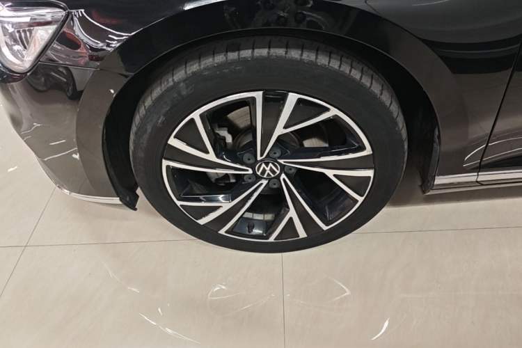 Used Volkswagen Magotan 2020 330TSI DSG Luxury Edition Exterior 4