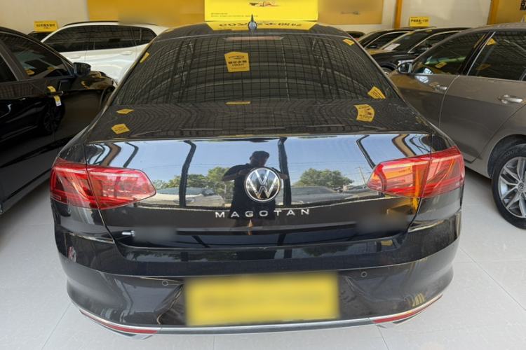 Used Volkswagen Magotan 2020 330TSI DSG Luxury Edition Exterior 4