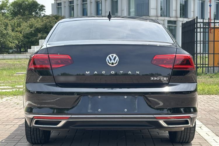 Used Volkswagen Magotan 2020 330TSI DSG Leading Model Exterior 4
