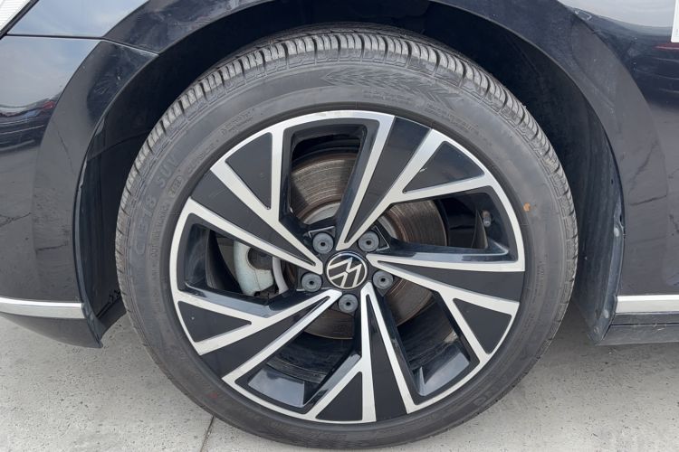 Used Volkswagen Magotan 2020 330TSI DSG Luxury Edition Exterior 4