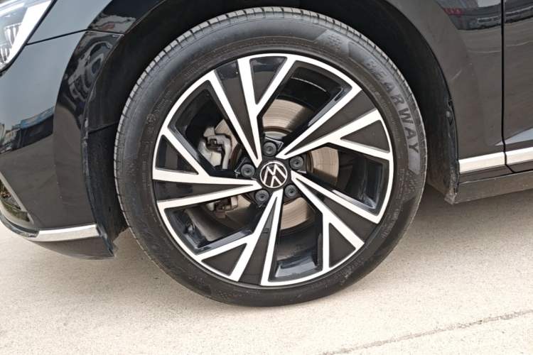 Used Volkswagen Magotan 2020 330TSI DSG Luxury Edition Exterior 4