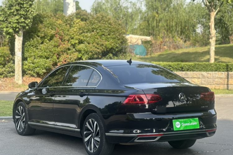 Used Volkswagen Magotan 2020 330TSI DSG Leading Model Exterior 4