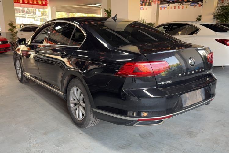 Used Volkswagen Magotan 2020 280TSI DSG Comfort Edition Exterior 4
