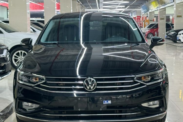 Used Volkswagen Magotan 2020 330TSI DSG Leading Model Exterior 4