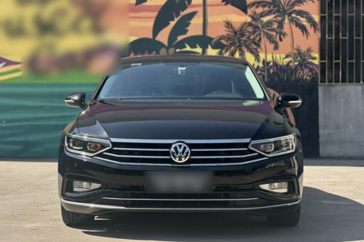 Used Volkswagen Magotan 2020 330TSI DSG Leading Model Exterior 4