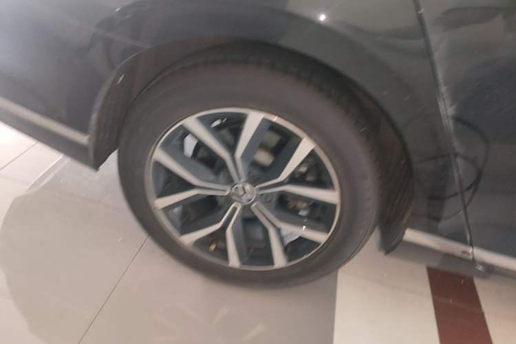 Used Volkswagen Magotan 2020 280TSI DSG Comfort Edition Exterior 5