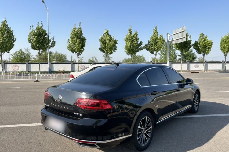 Used Volkswagen Magotan 2020 330TSI DSG Luxury Edition Exterior 5