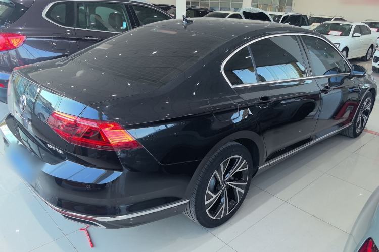 Used Volkswagen Magotan 2020 330TSI DSG Luxury Edition Exterior 5