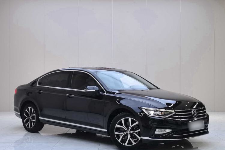 Used Volkswagen Magotan 2020 330TSI DSG Leading Model Exterior 5